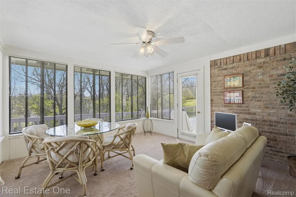 6514 Mountview Court Genoa Township MI 48116