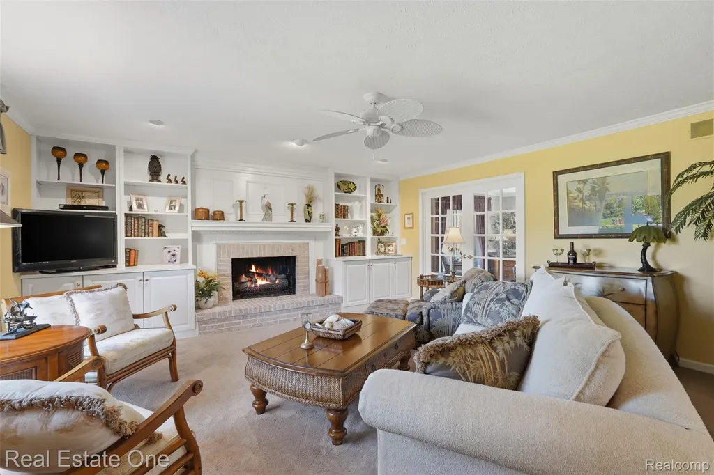 6514 Mountview Court Genoa Township MI 48116
