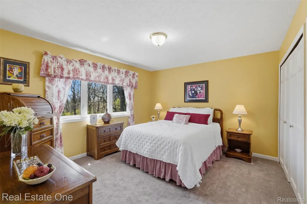6514 Mountview Court Genoa Township MI 48116