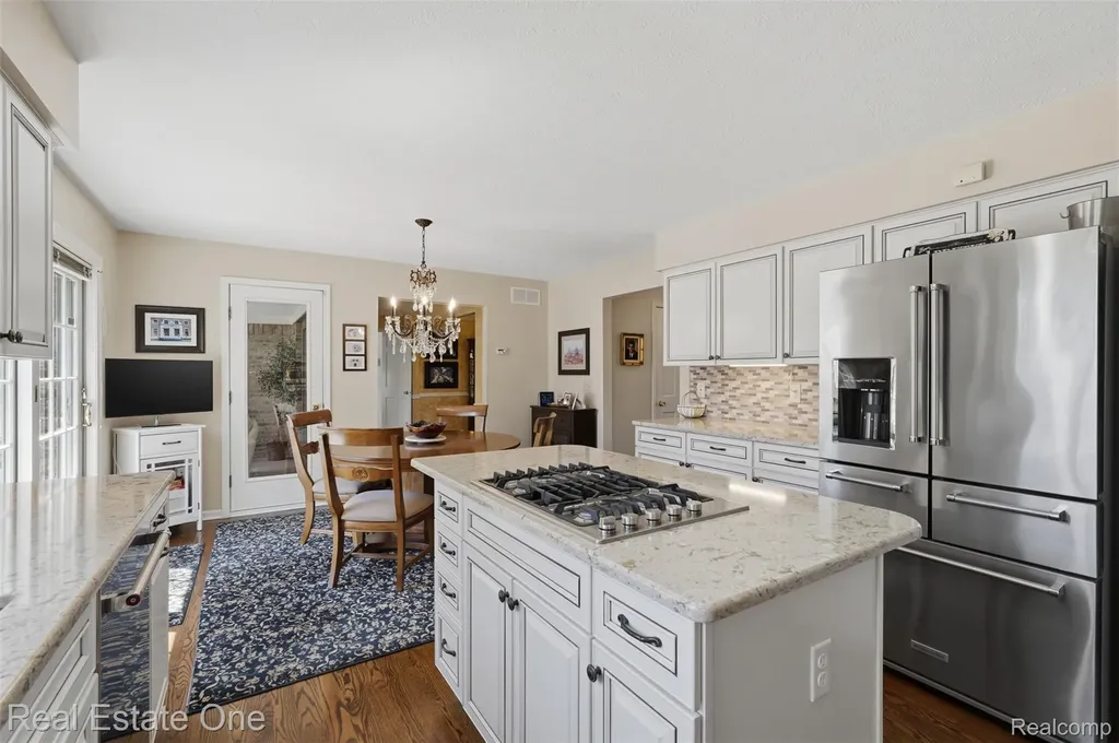 6514 Mountview Court Genoa Township MI 48116