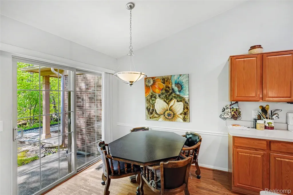 4114 Stonebridge Holly Village MI 48442