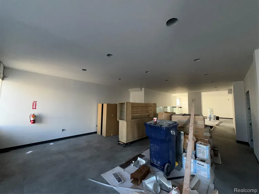 316 S Henry Street Bay City City MI 48706