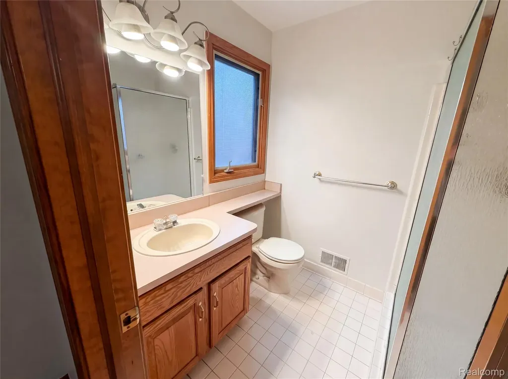 52186 Jacqueline Court Macomb Township MI 48042