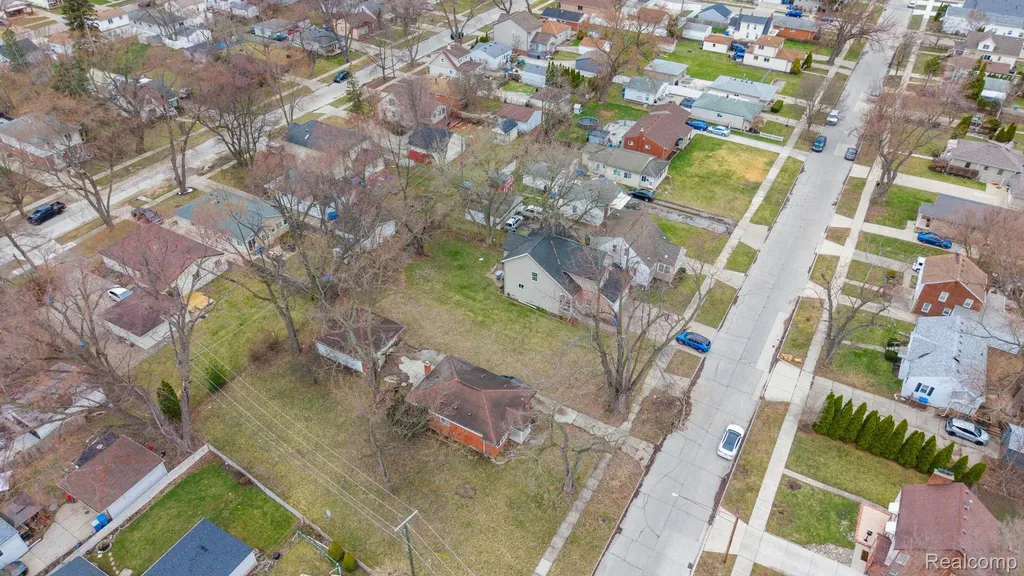 5128 Harding Street Dearborn Heights City MI 48125