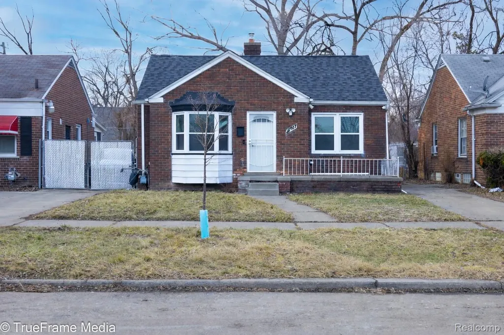 18627 Asbury Park Detroit City MI 48235