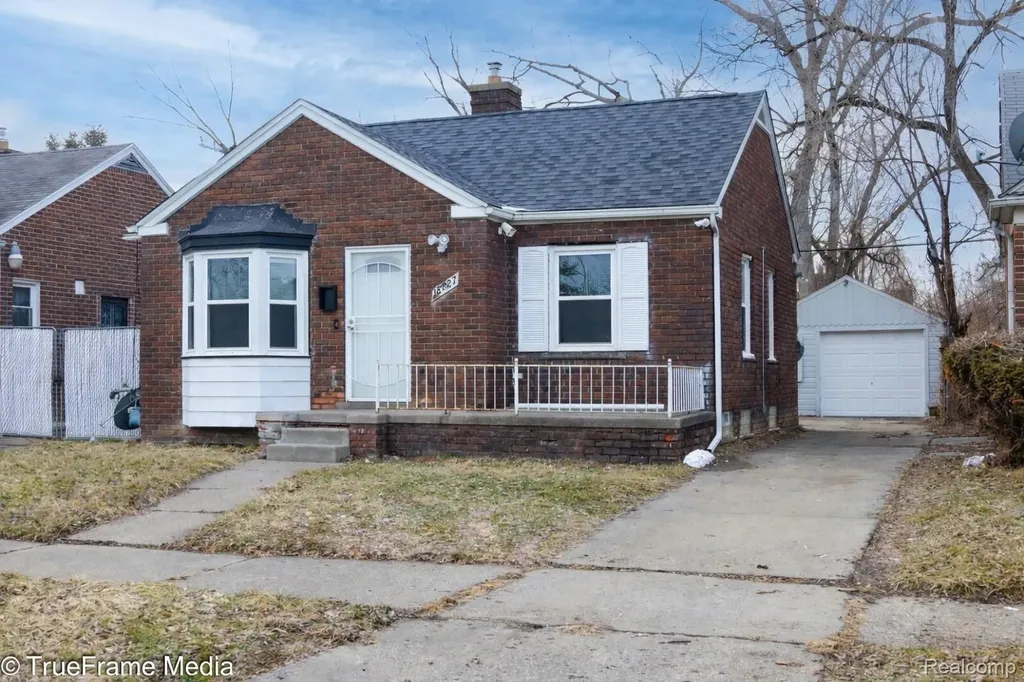 18627 Asbury Park Detroit City MI 48235