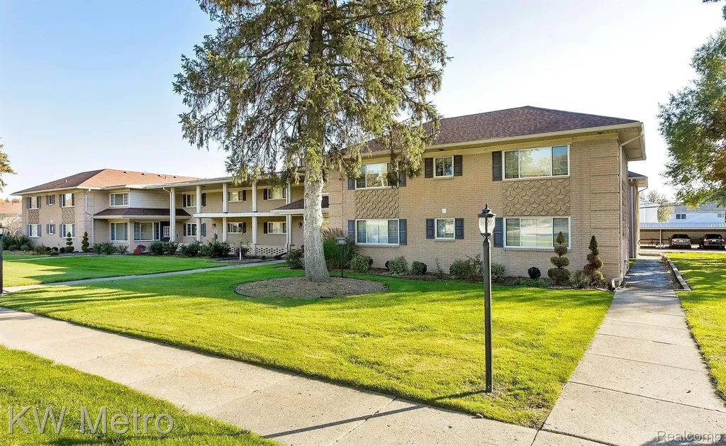 2377 Walton Boulevard Rochester Hills City MI 48309