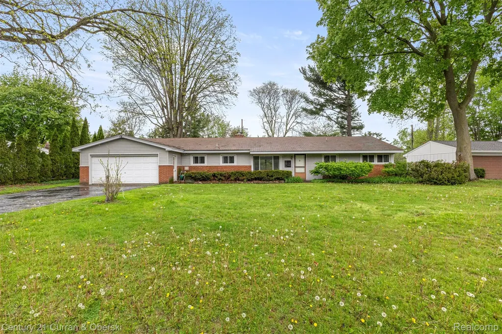 7271 Cottonwood Knoll West Bloomfield Charter Township MI 48322