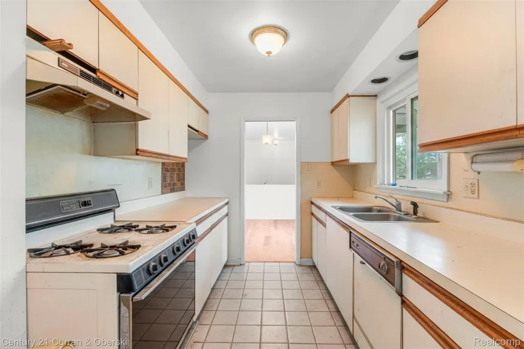 7271 Cottonwood Knoll West Bloomfield Charter Township MI 48322