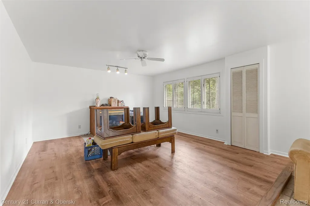 7271 Cottonwood Knoll West Bloomfield Charter Township MI 48322