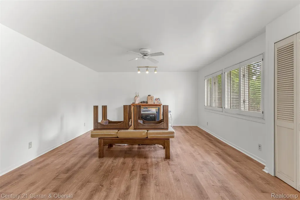 7271 Cottonwood Knoll West Bloomfield Charter Township MI 48322