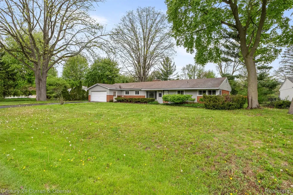 7271 Cottonwood Knoll West Bloomfield Charter Township MI 48322