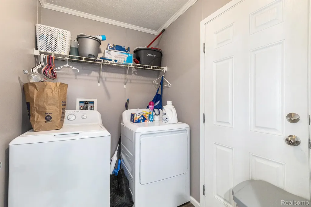 184 Pheasant Court Grand Blanc City MI 48439