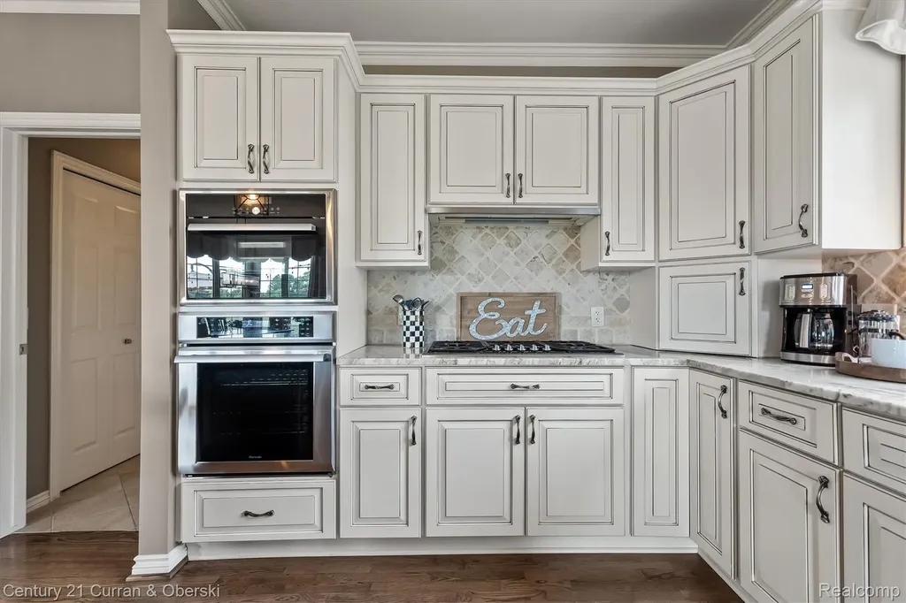 972 Mcdonald Drive Northville City MI 48167