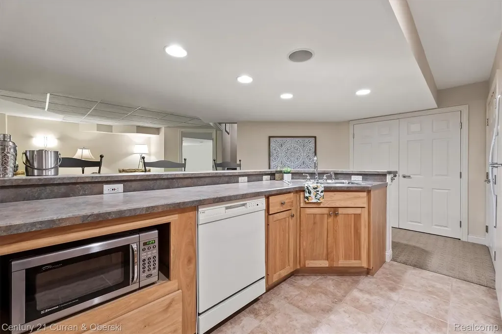 972 Mcdonald Drive Northville City MI 48167