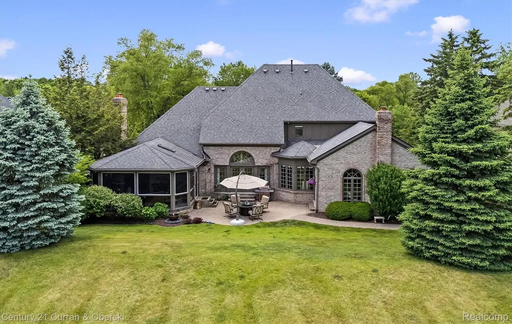 972 Mcdonald Drive Northville City MI 48167
