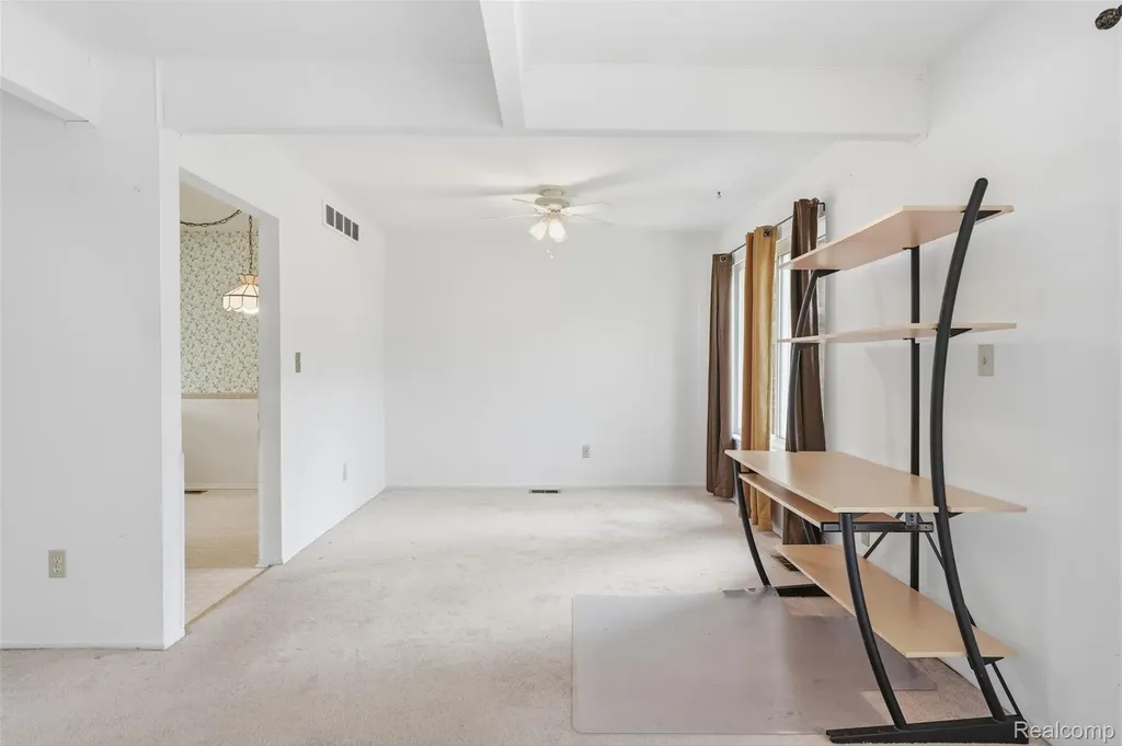 3252 Bolgos Circle Ann Arbor City MI 48105