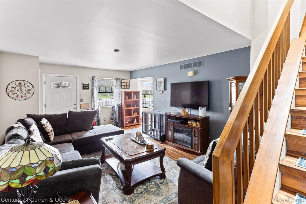1921 Vine Way Drive Canton Charter Township MI 48188