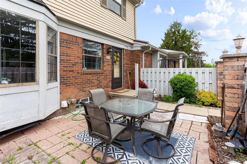 1921 Vine Way Drive Canton Charter Township MI 48188