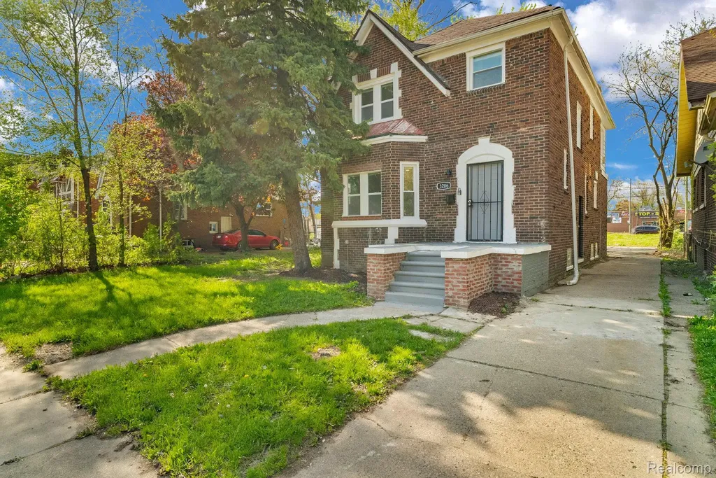 3286 Waverly Street Detroit City MI 48238