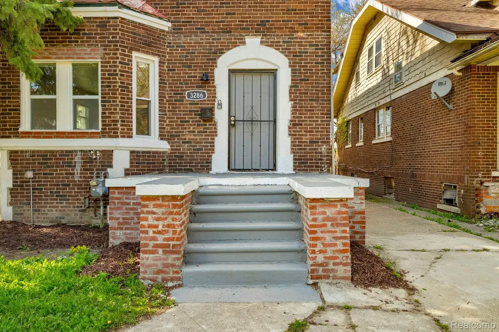 3286 Waverly Street Detroit City MI 48238
