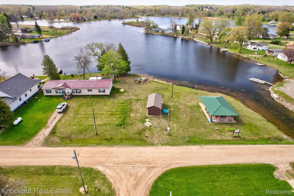 4539 Anderson Boulevard Dayton Township MI 48760