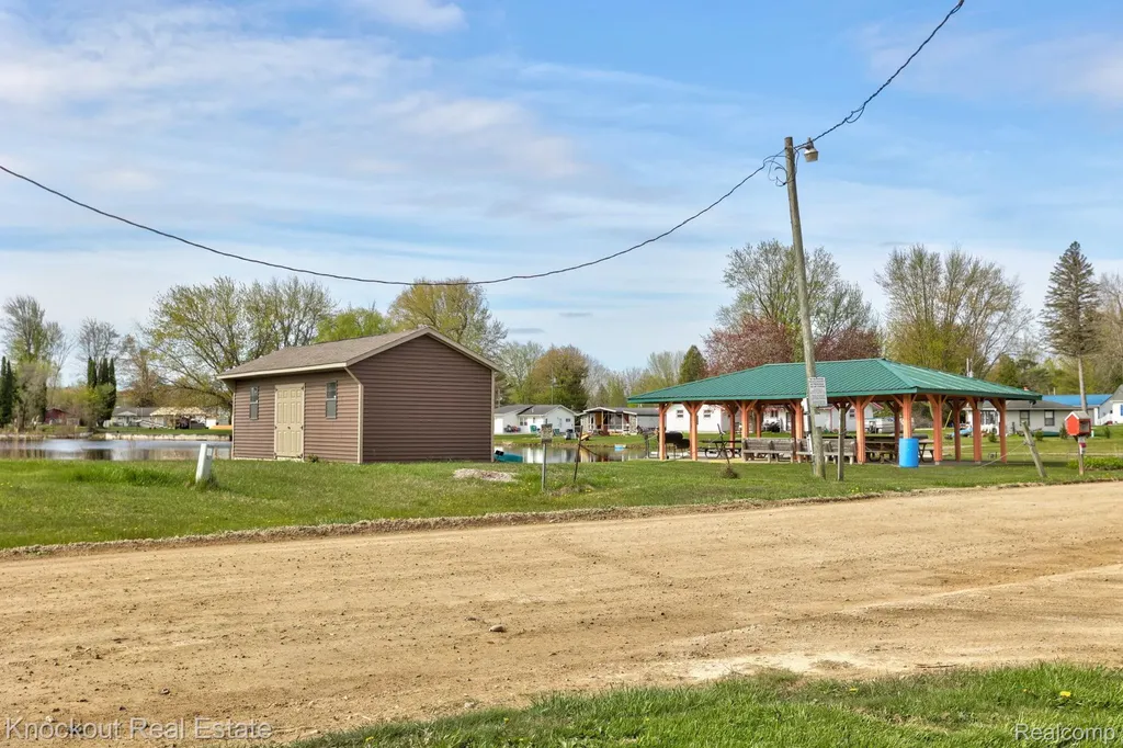 4539 Anderson Boulevard Dayton Township MI 48760