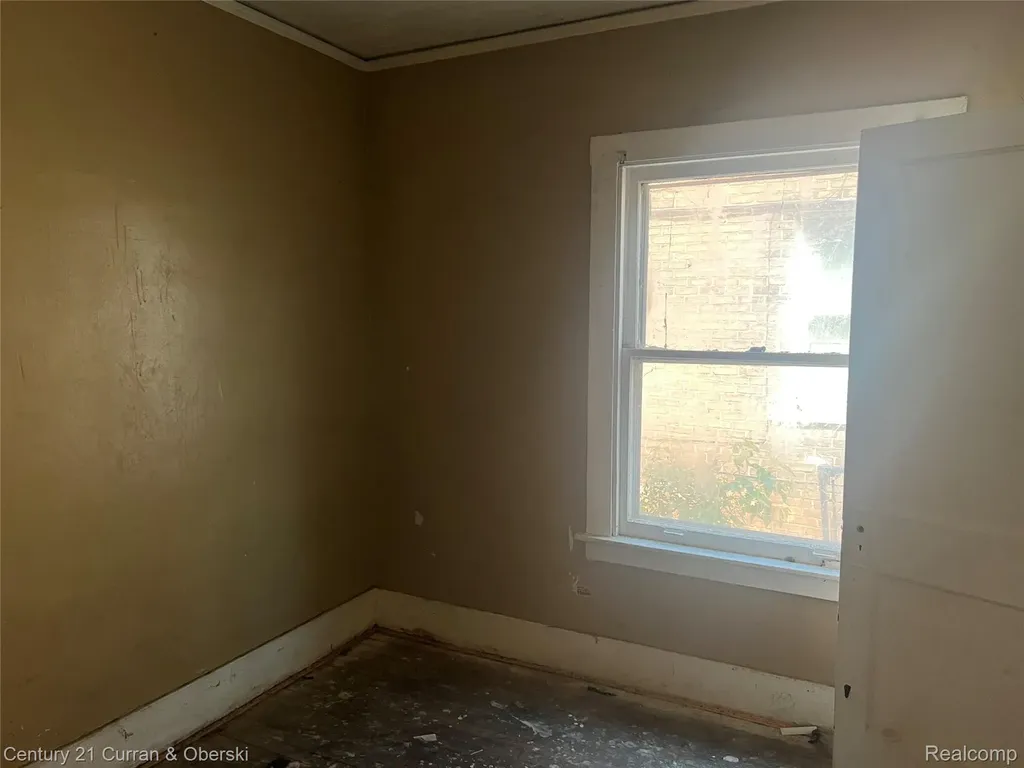 47 W Arizona Street Detroit City MI 48203