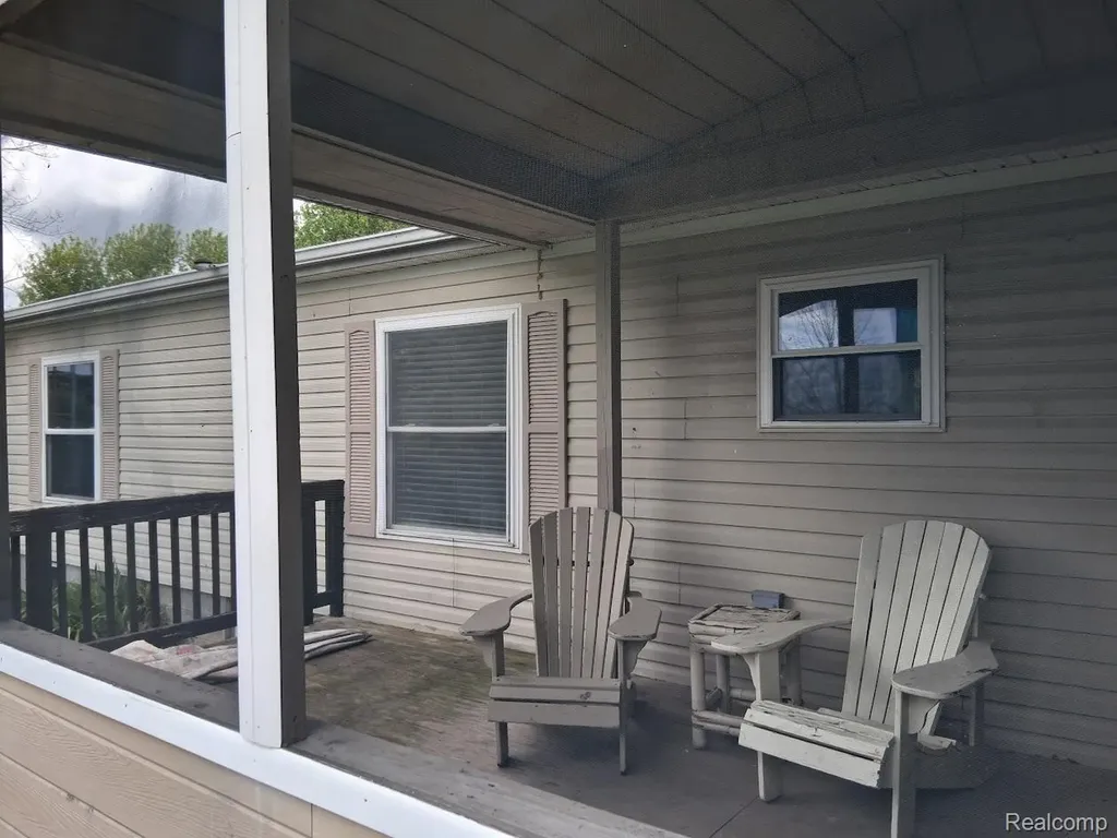 10055 N Genesee Road NW Thetford Township MI 48458