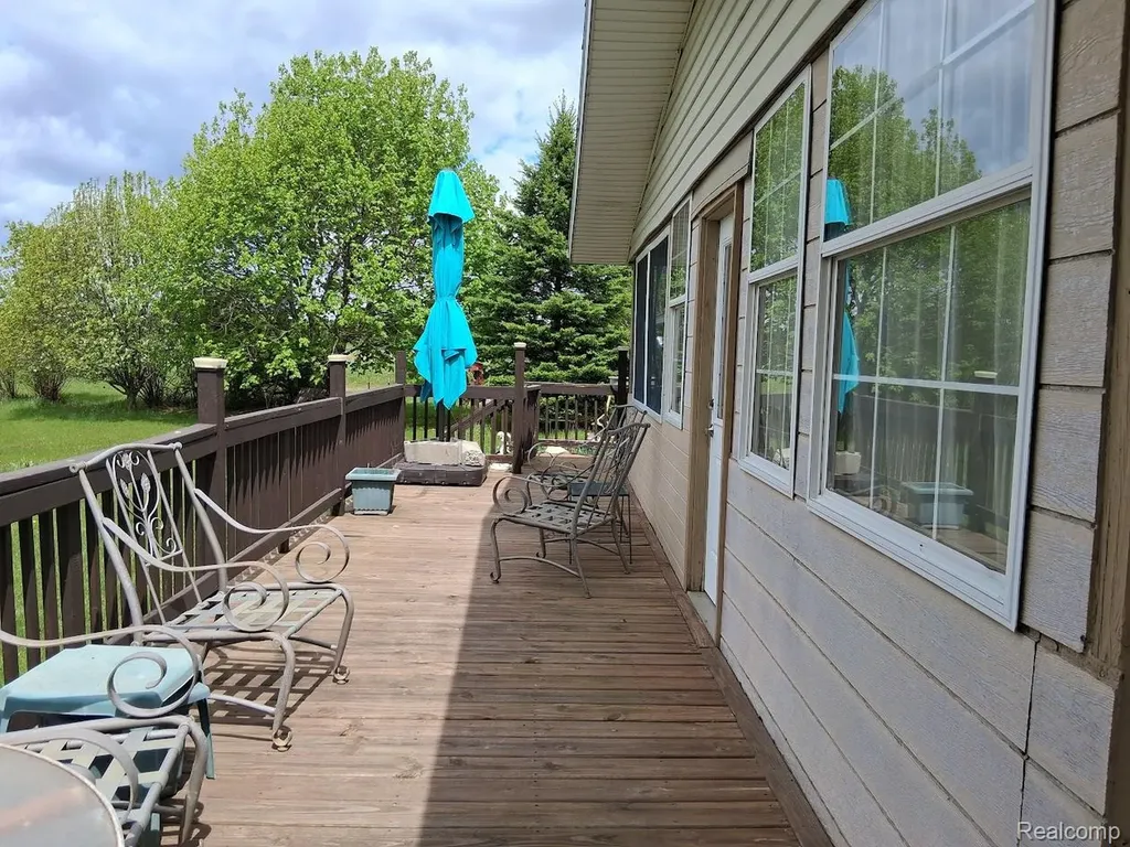 10055 N Genesee Road NW Thetford Township MI 48458