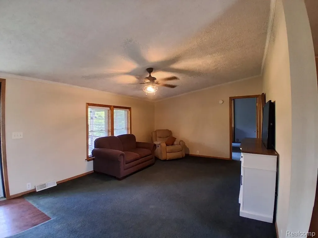 10055 N Genesee Road NW Thetford Township MI 48458