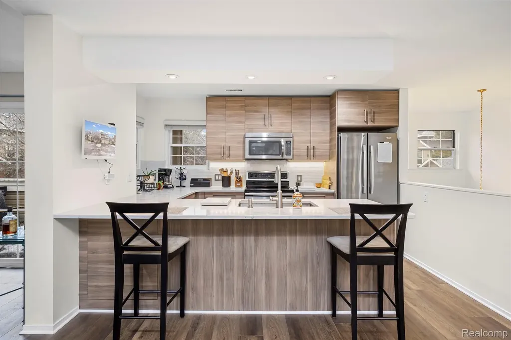6610 Fieldstone Court West Bloomfield Charter Township MI 48322