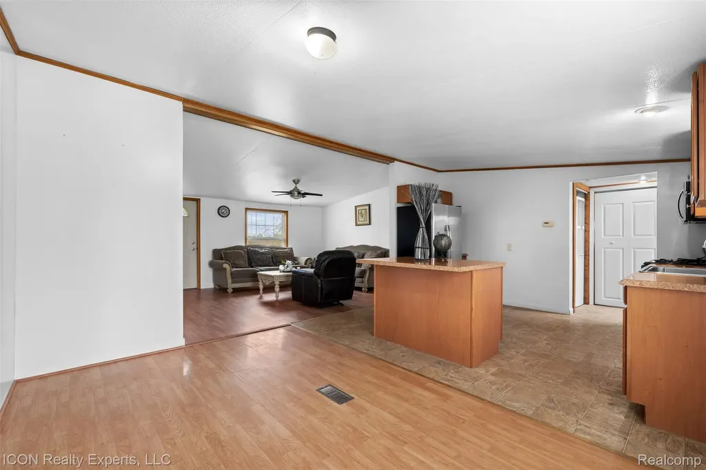 13620 Gilbert Road St. Clair City MI 48002