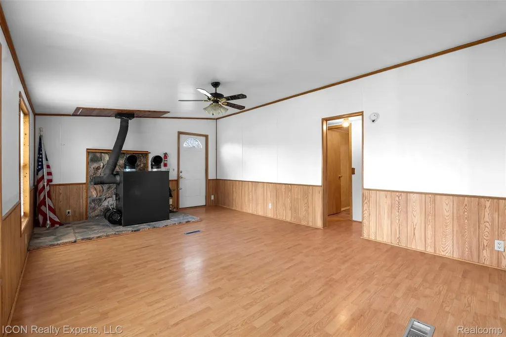 13620 Gilbert Road St. Clair City MI 48002