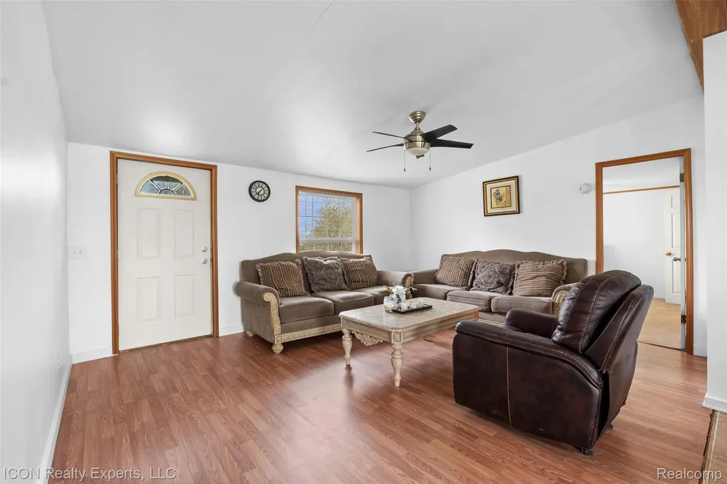 13620 Gilbert Road St. Clair City MI 48002