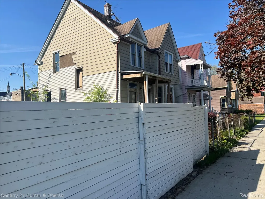 3152 Garfield Street Detroit City MI 48207