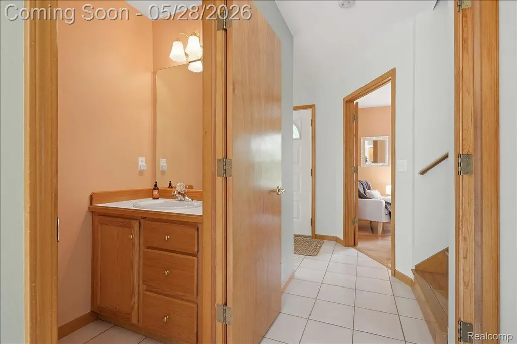 5535 Lakeview Boulevard Hadley Township MI 48438