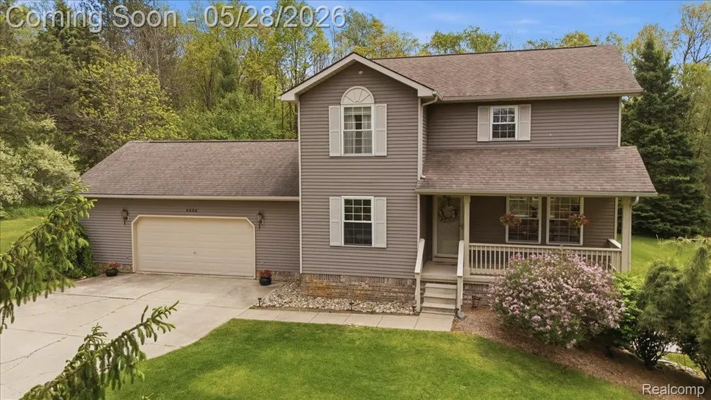 5535 Lakeview Boulevard Hadley Township MI 48438