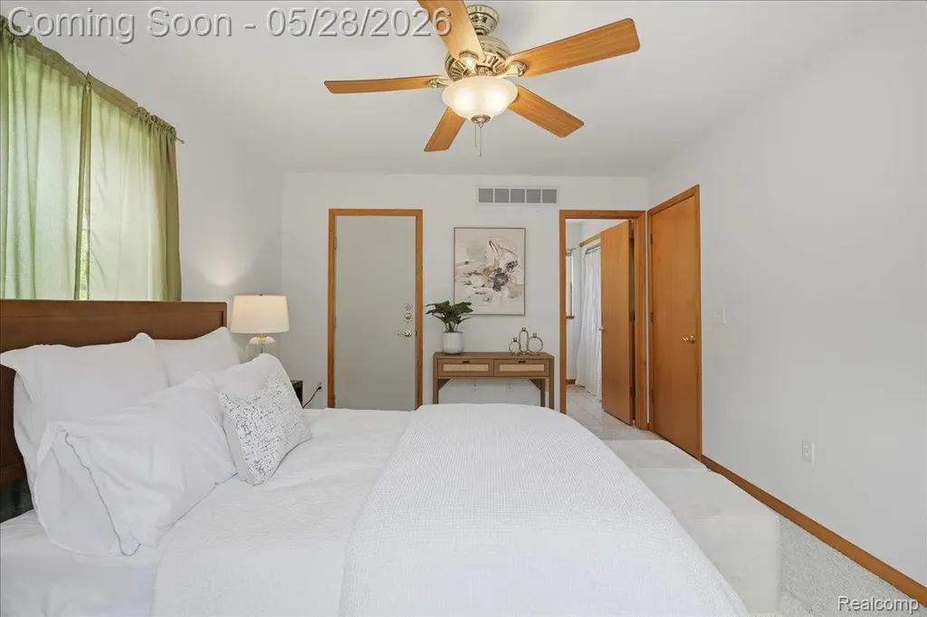 5535 Lakeview Boulevard Hadley Township MI 48438