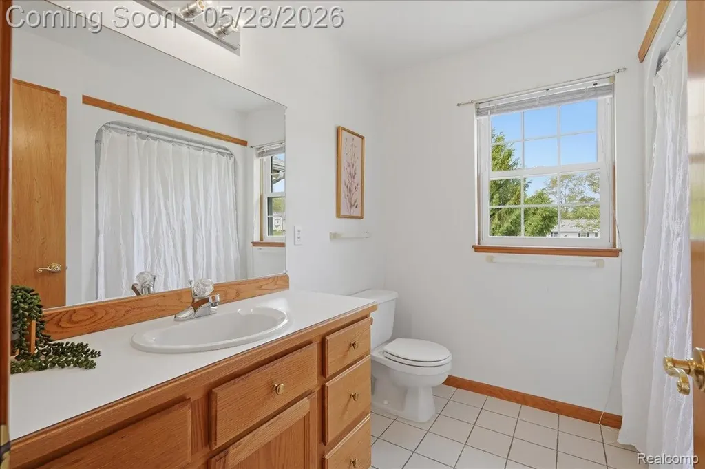 5535 Lakeview Boulevard Hadley Township MI 48438