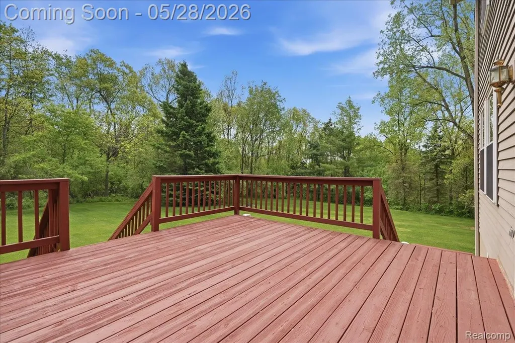 5535 Lakeview Boulevard Hadley Township MI 48438