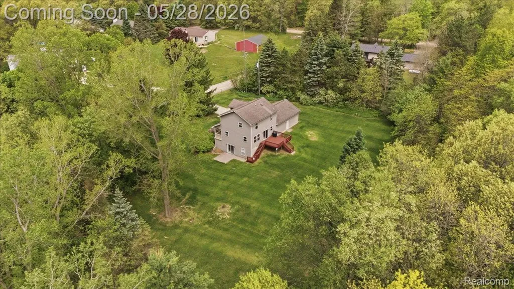 5535 Lakeview Boulevard Hadley Township MI 48438