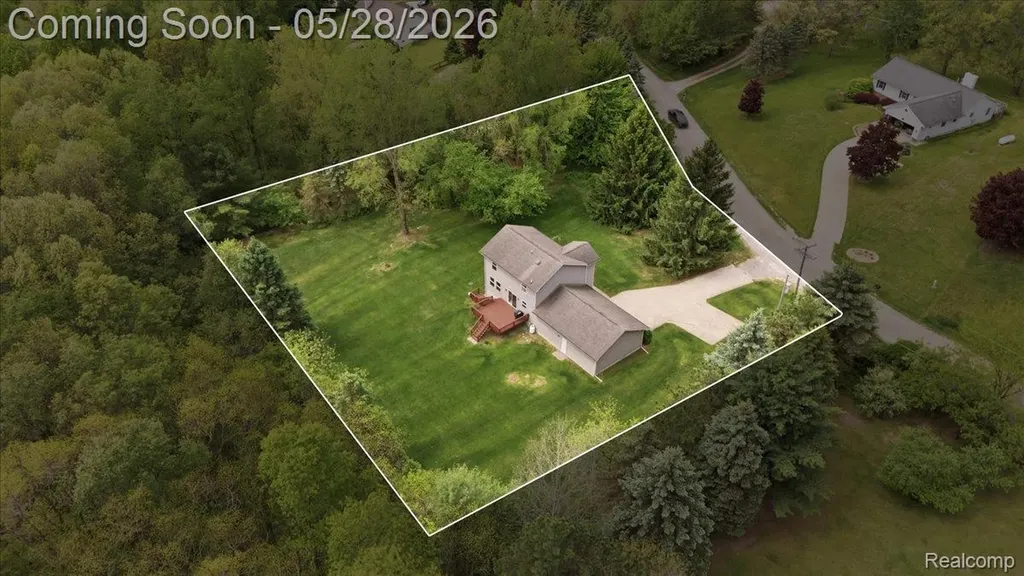 5535 Lakeview Boulevard Hadley Township MI 48438