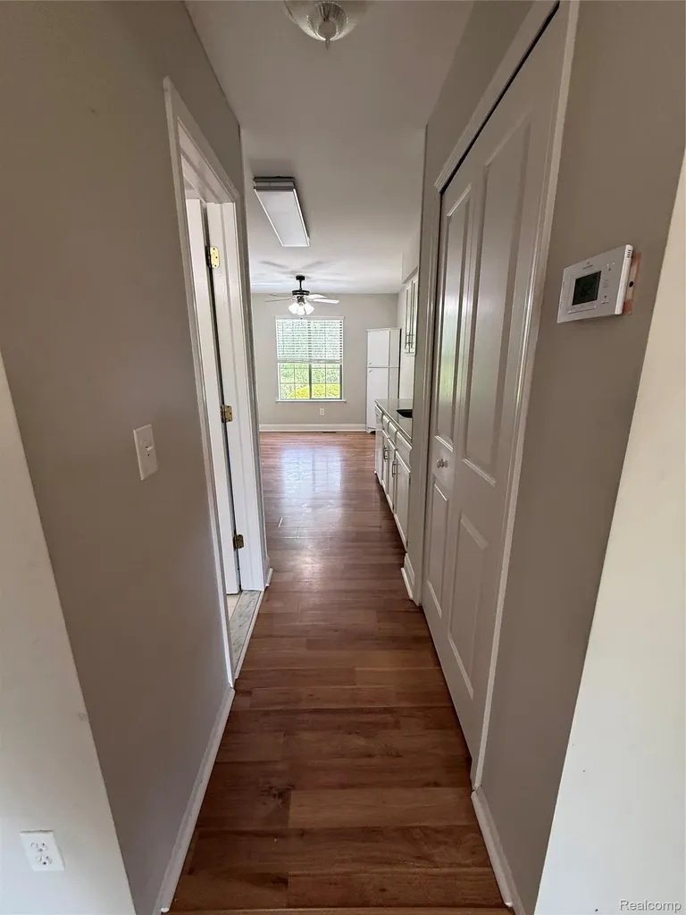 7059 Colonial Oaks Drive Waterford Charter Township MI 48327