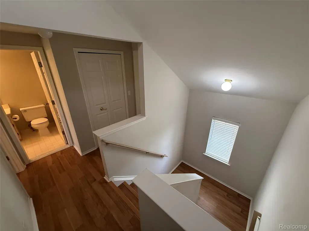 7059 Colonial Oaks Drive Waterford Charter Township MI 48327