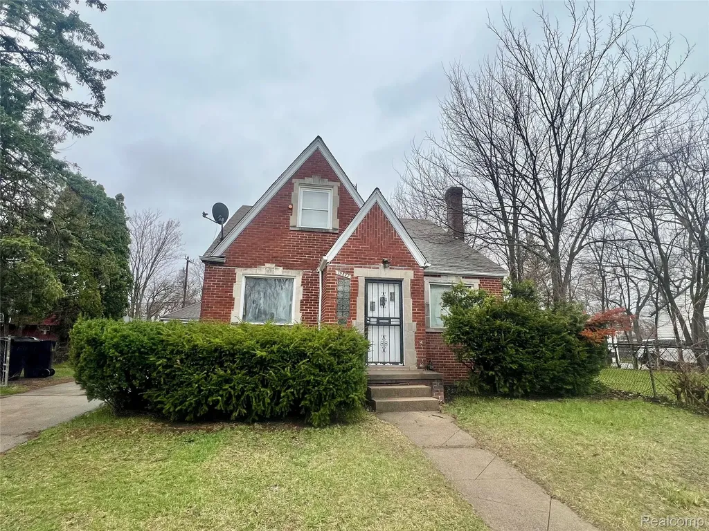 19377 Hull Street Detroit City MI 48203