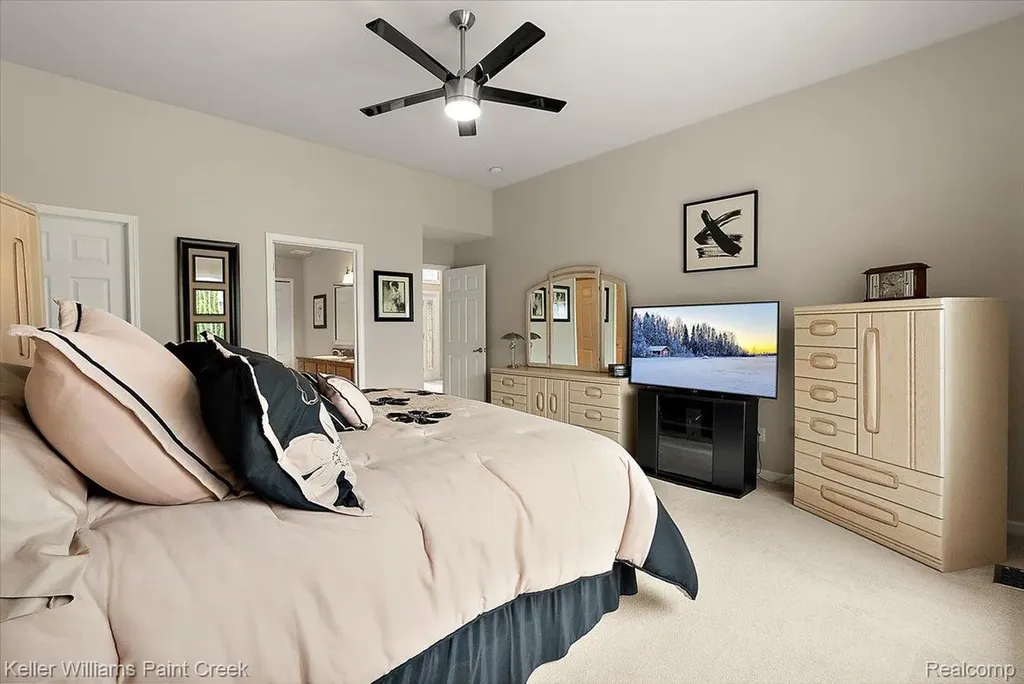 50386 Knightsbridge Drive Macomb Township MI 48044