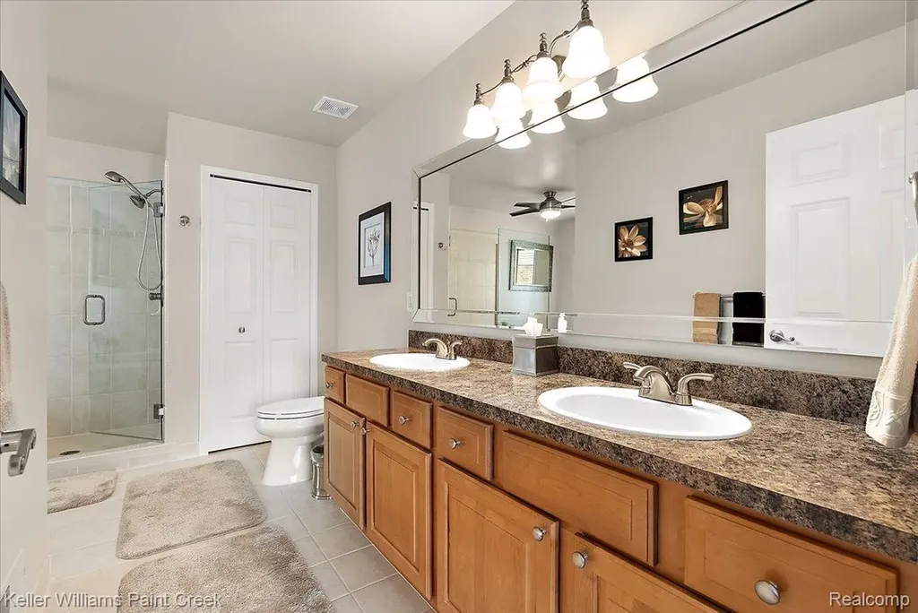 50386 Knightsbridge Drive Macomb Township MI 48044