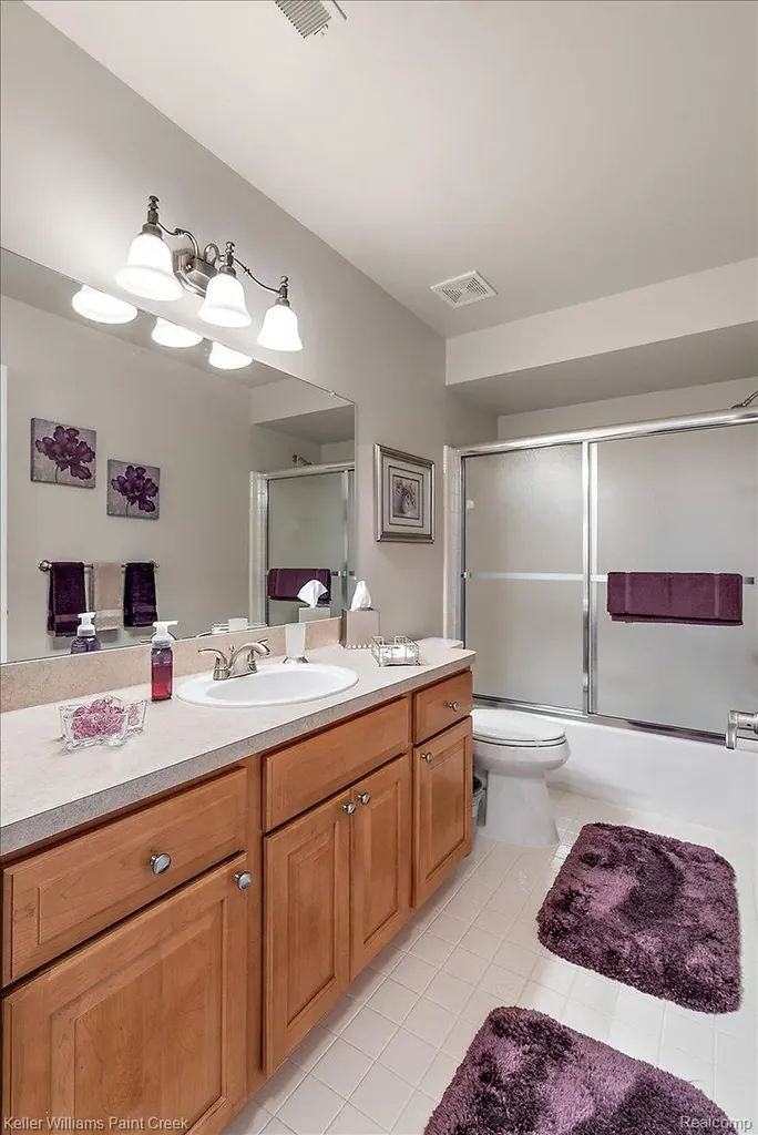 50386 Knightsbridge Drive Macomb Township MI 48044