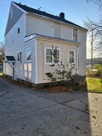 525 E Mount Hope Avenue Lansing City MI 48910
